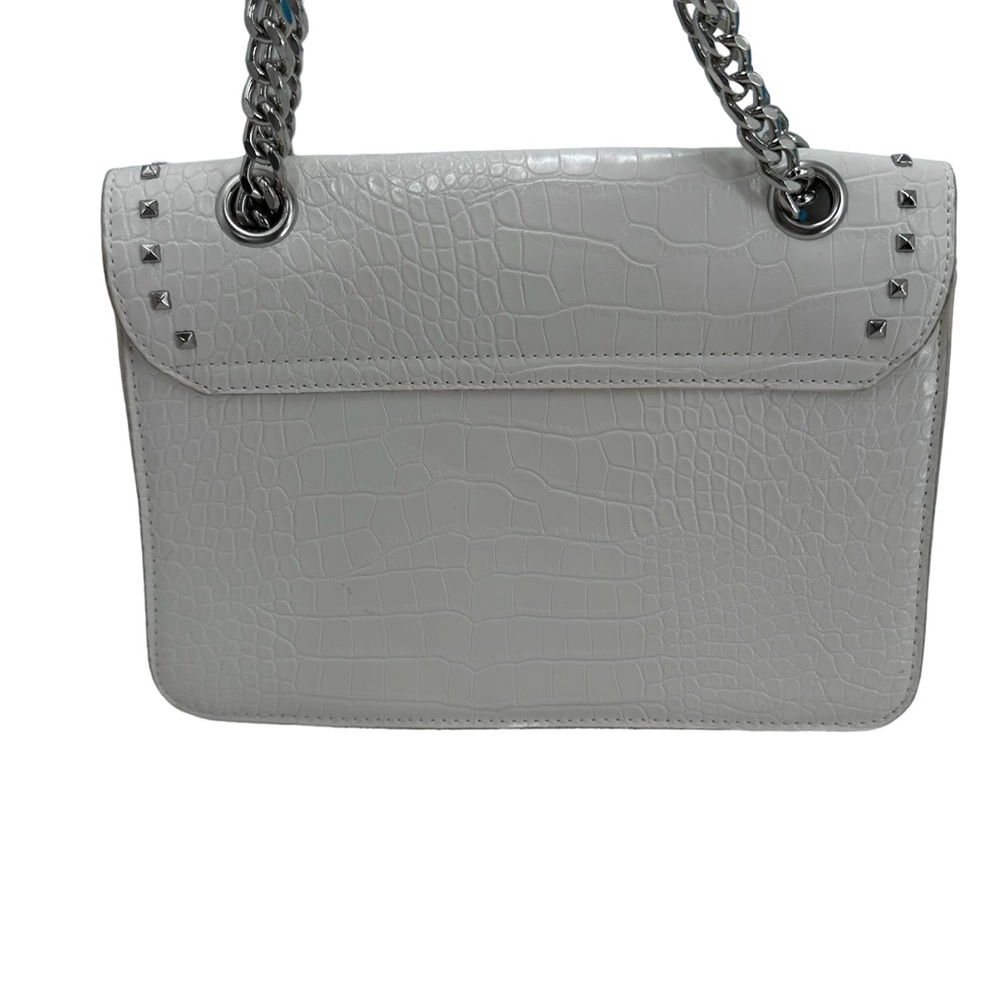 Badgley Mischka Crossbody/Shoulder Chain White Vegan Leather Studded Croco Bag - Picture 3 of 11